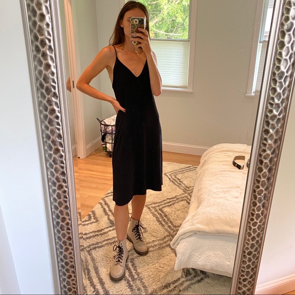 Zara Dresses & Skirts - Black slip dress